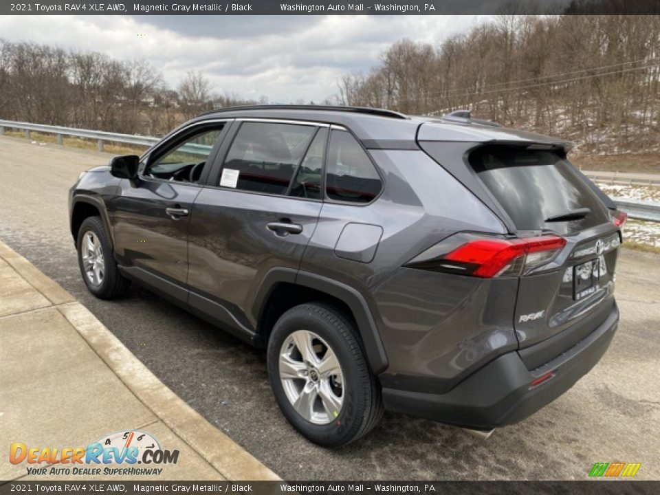 2021 Toyota RAV4 XLE AWD Magnetic Gray Metallic / Black Photo #2