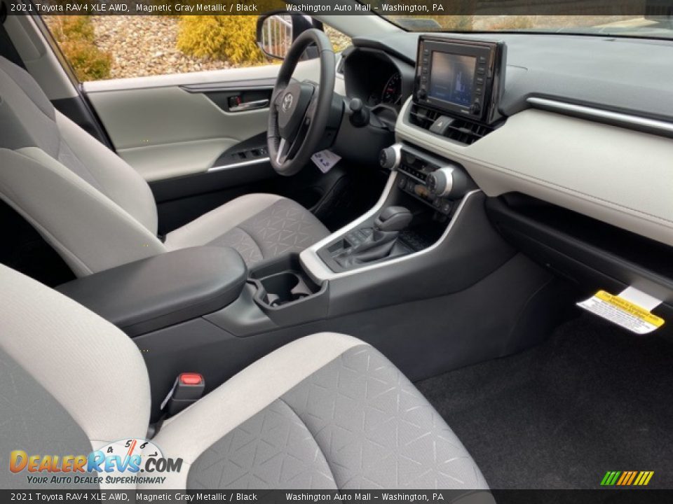2021 Toyota RAV4 XLE AWD Magnetic Gray Metallic / Black Photo #11