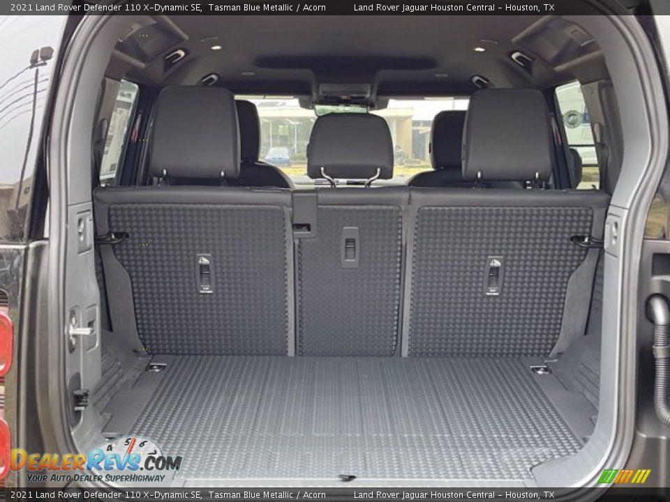 2021 Land Rover Defender 110 X-Dynamic SE Trunk Photo #33