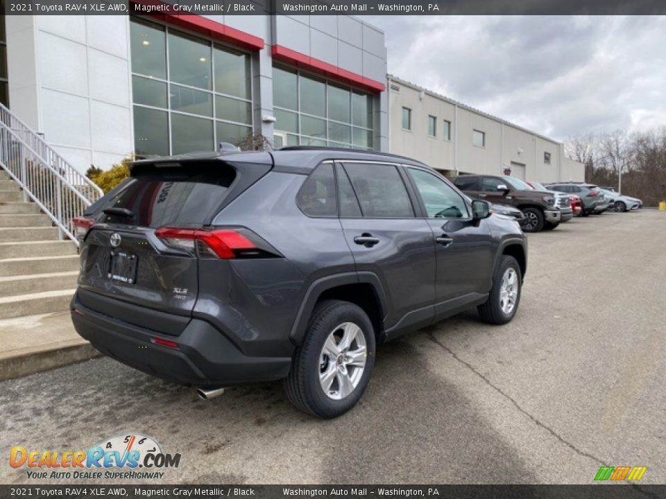 2021 Toyota RAV4 XLE AWD Magnetic Gray Metallic / Black Photo #13