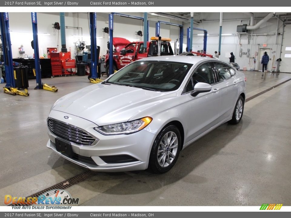 2017 Ford Fusion SE Ingot Silver / Ebony Photo #1