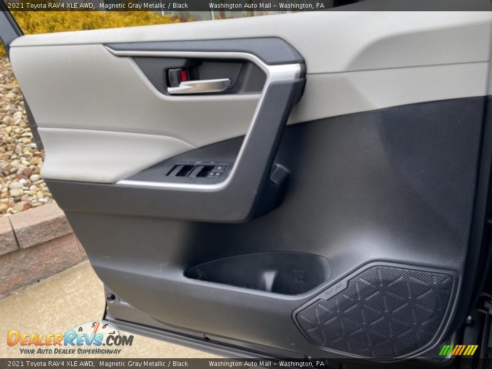 2021 Toyota RAV4 XLE AWD Magnetic Gray Metallic / Black Photo #21
