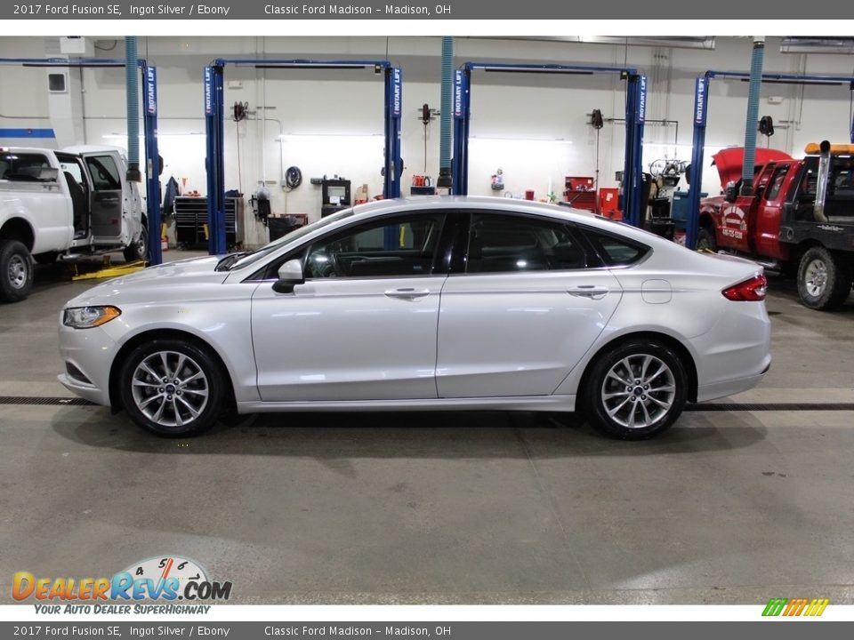 2017 Ford Fusion SE Ingot Silver / Ebony Photo #7