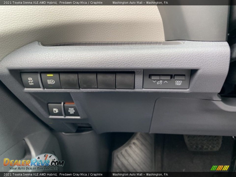 2021 Toyota Sienna XLE AWD Hybrid Predawn Gray Mica / Graphite Photo #18