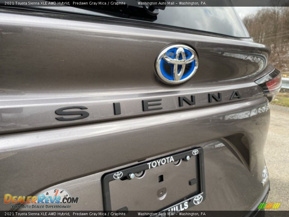 2021 Toyota Sienna XLE AWD Hybrid Predawn Gray Mica / Graphite Photo #25