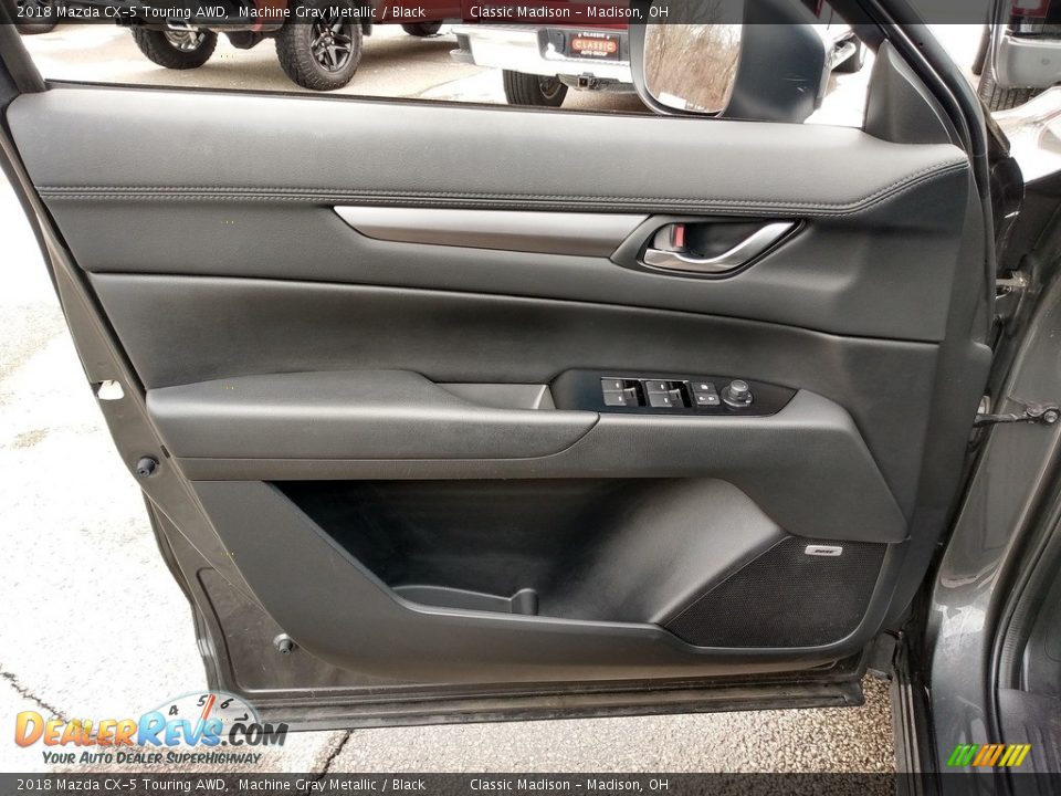 2018 Mazda CX-5 Touring AWD Machine Gray Metallic / Black Photo #9