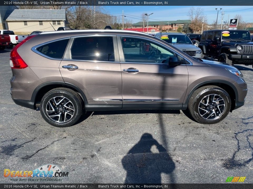 2016 Honda CR-V SE Urban Titanium Metallic / Black Photo #5