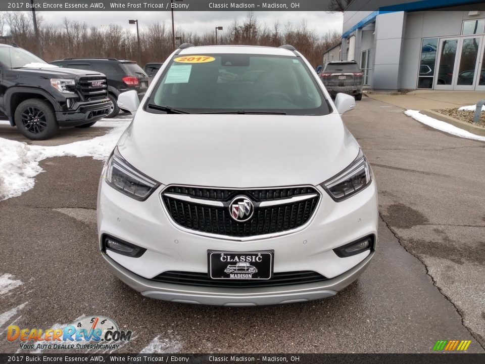 2017 Buick Encore Essence AWD White Frost Tricoat / Ebony Photo #4