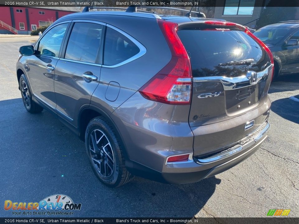 2016 Honda CR-V SE Urban Titanium Metallic / Black Photo #8