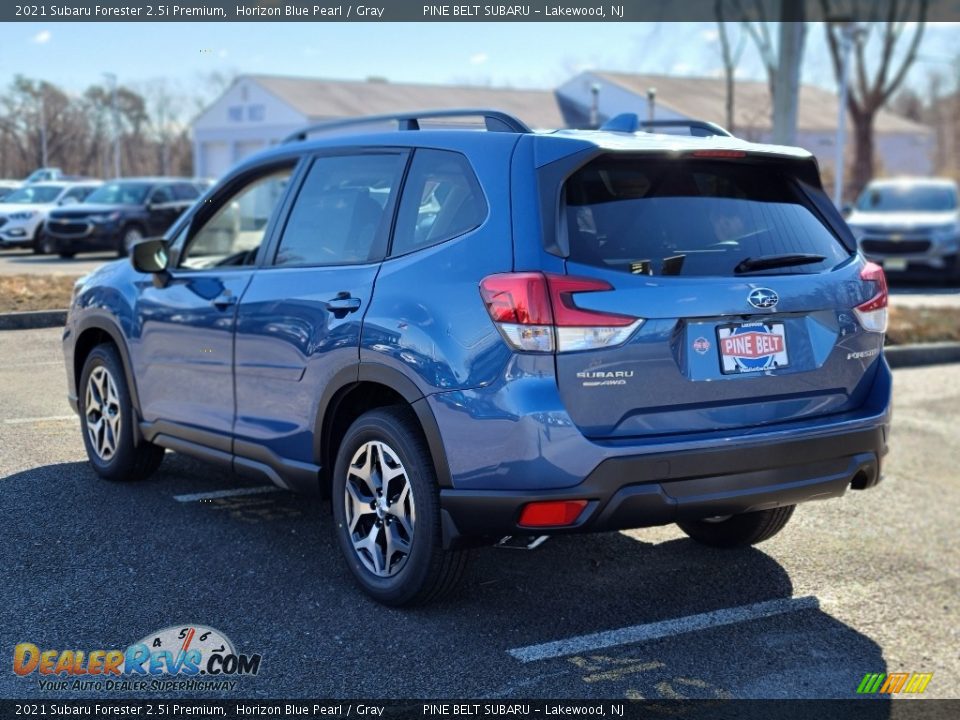 2021 Subaru Forester 2.5i Premium Horizon Blue Pearl / Gray Photo #6