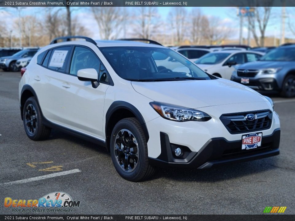 Front 3/4 View of 2021 Subaru Crosstrek Premium Photo #1