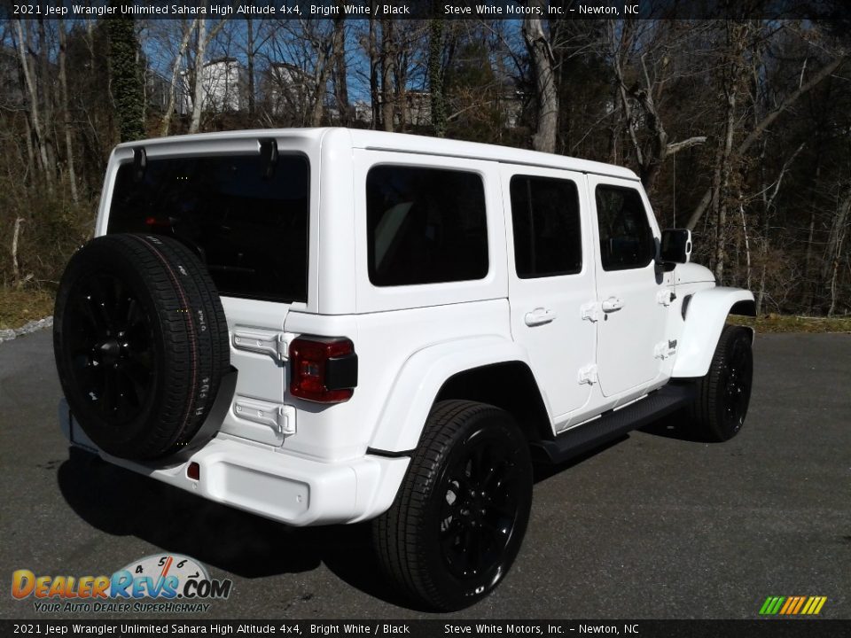 2021 Jeep Wrangler Unlimited Sahara High Altitude 4x4 Bright White / Black Photo #6