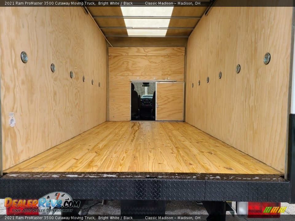 2021 Ram ProMaster 3500 Cutaway Moving Truck Bright White / Black Photo #9