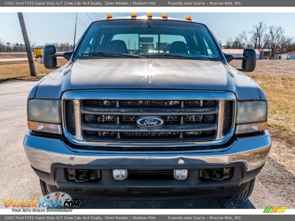 2002 Ford F350 Super Duty XLT Crew Cab 4x4 Dually Silver Metallic / Medium Flint Photo #9