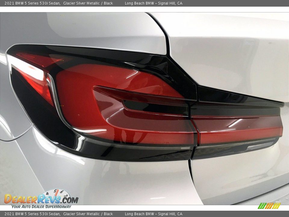 2021 BMW 5 Series 530i Sedan Glacier Silver Metallic / Black Photo #16