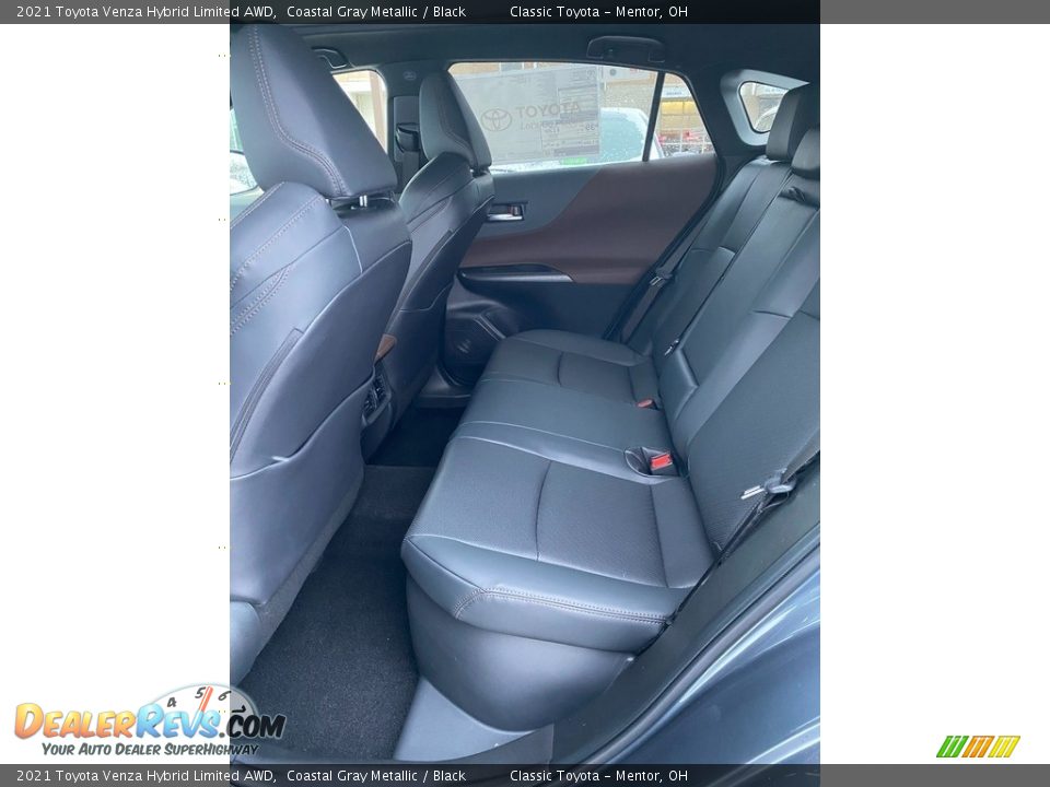 2021 Toyota Venza Hybrid Limited AWD Coastal Gray Metallic / Black Photo #3