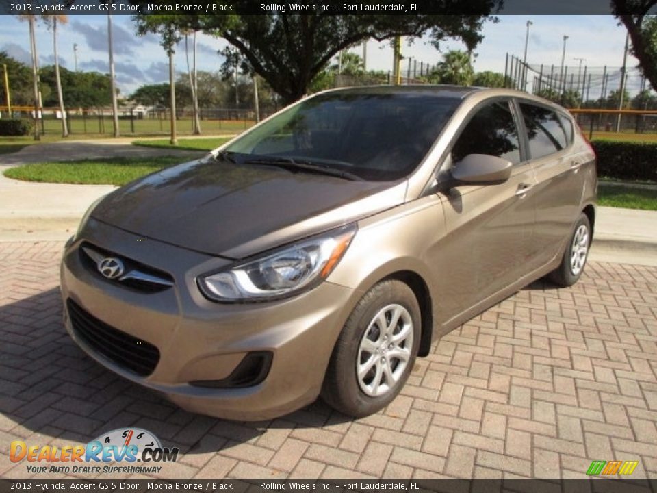 2013 Hyundai Accent GS 5 Door Mocha Bronze / Black Photo #1