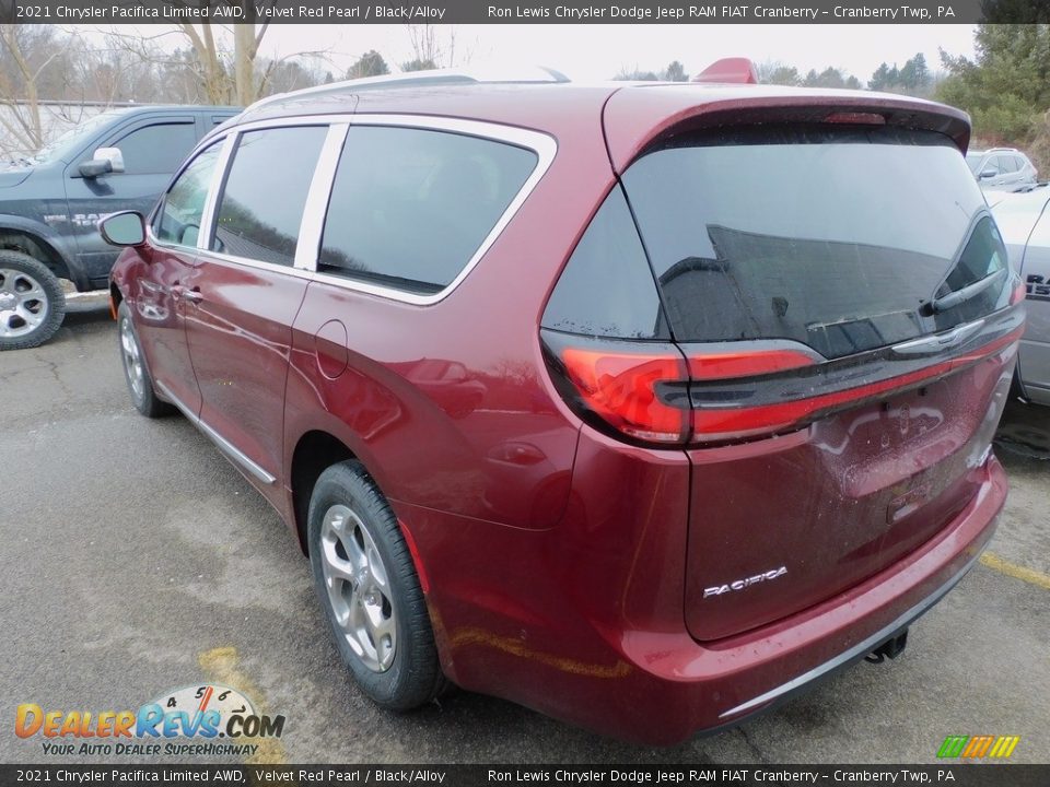 2021 Chrysler Pacifica Limited AWD Velvet Red Pearl / Black/Alloy Photo #8