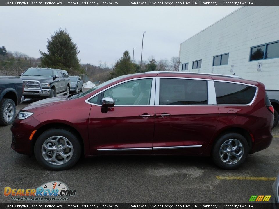 2021 Chrysler Pacifica Limited AWD Velvet Red Pearl / Black/Alloy Photo #9