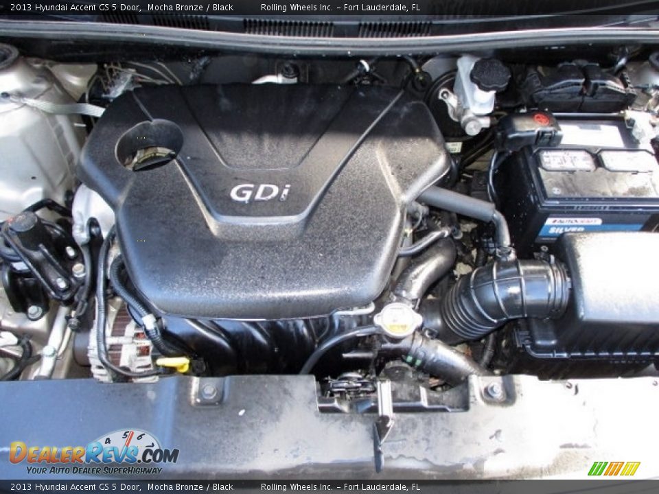 2013 Hyundai Accent GS 5 Door Mocha Bronze / Black Photo #29