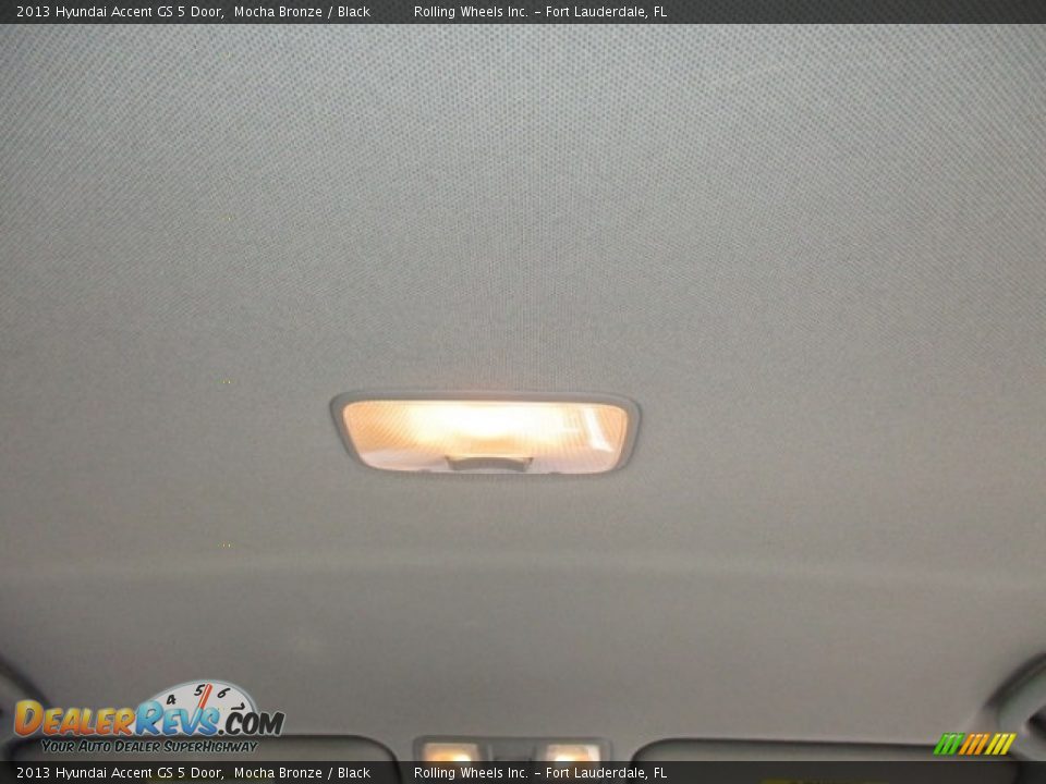 2013 Hyundai Accent GS 5 Door Mocha Bronze / Black Photo #34