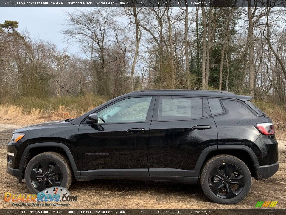 Diamond Black Crystal Pearl 2021 Jeep Compass Latitude 4x4 Photo #4