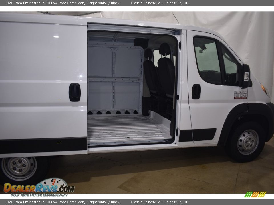 2020 Ram ProMaster 1500 Low Roof Cargo Van Bright White / Black Photo #6