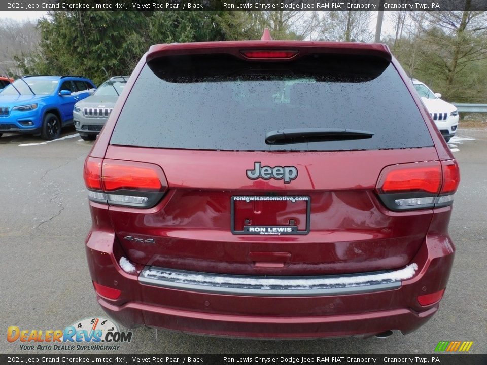 2021 Jeep Grand Cherokee Limited 4x4 Velvet Red Pearl / Black Photo #6