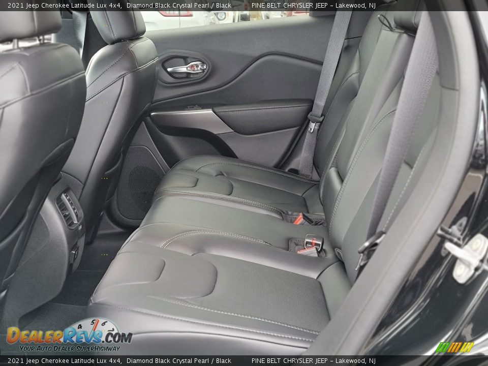 Rear Seat of 2021 Jeep Cherokee Latitude Lux 4x4 Photo #31