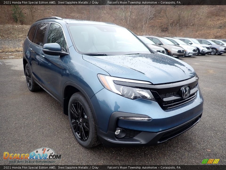 Front 3/4 View of 2021 Honda Pilot Special Edition AWD Photo #5