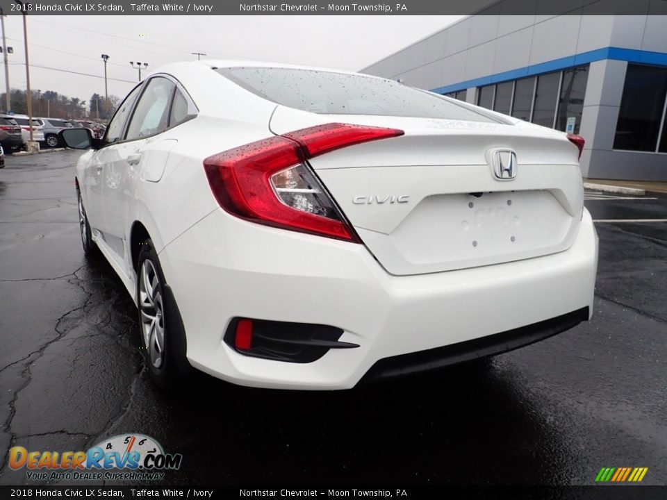 2018 Honda Civic LX Sedan Taffeta White / Ivory Photo #5