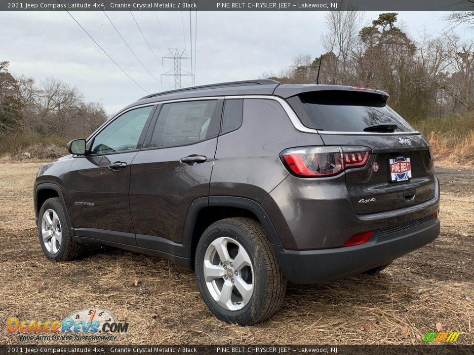 2021 Jeep Compass Latitude 4x4 Granite Crystal Metallic / Black Photo #6