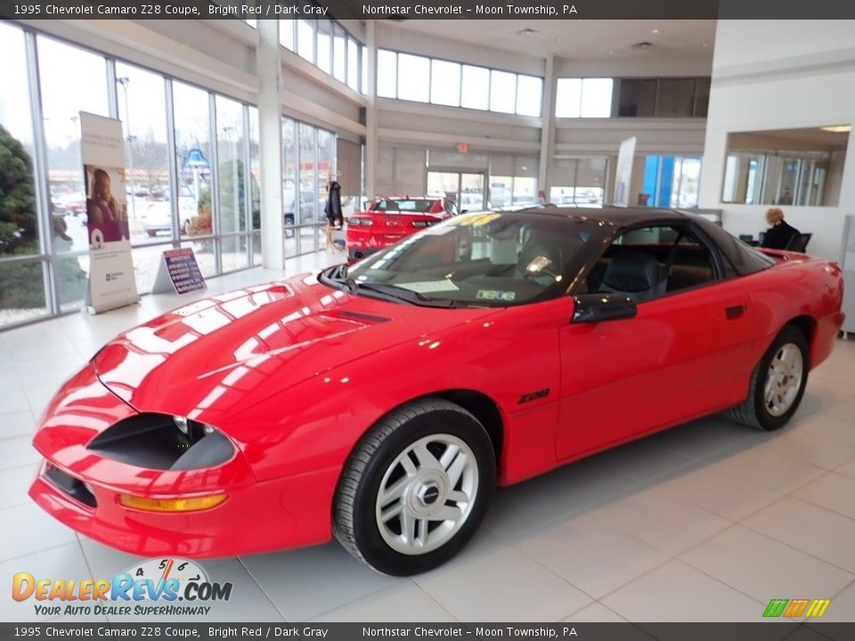 1995 Chevrolet Camaro Z28 Coupe Bright Red / Dark Gray Photo #1