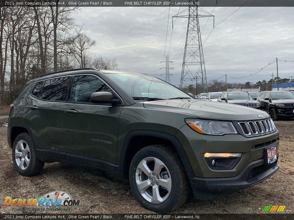 2021 Jeep Compass Latitude 4x4 Olive Green Pearl / Black Photo #1
