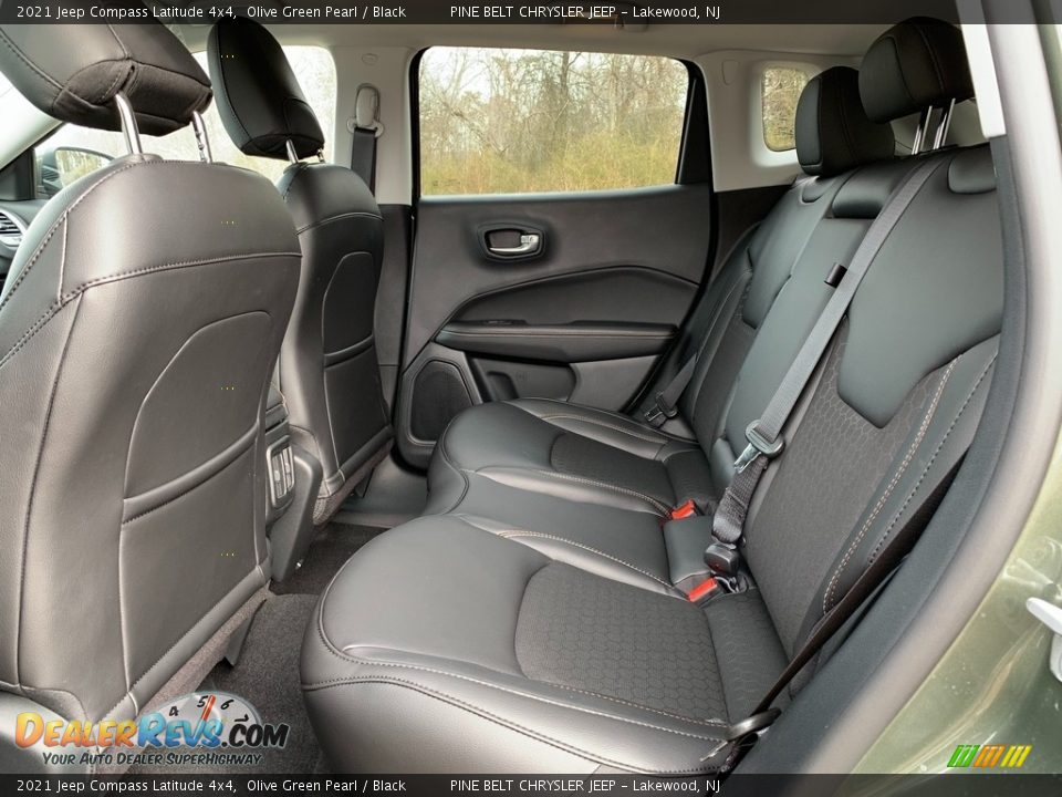 2021 Jeep Compass Latitude 4x4 Olive Green Pearl / Black Photo #9