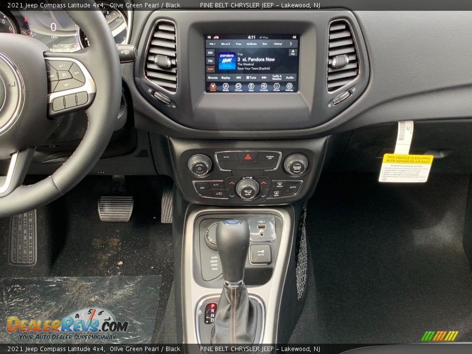 2021 Jeep Compass Latitude 4x4 Olive Green Pearl / Black Photo #10