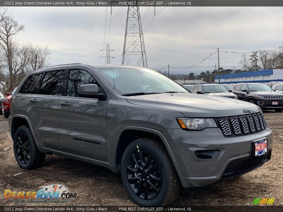 2021 Jeep Grand Cherokee Laredo 4x4 Sting-Gray / Black Photo #1