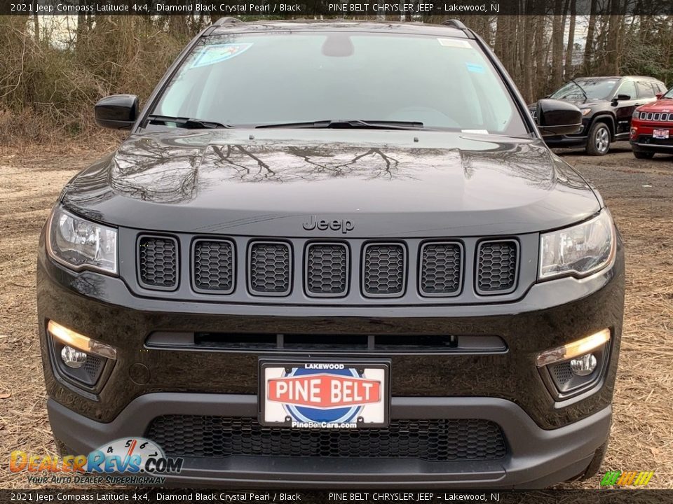 2021 Jeep Compass Latitude 4x4 Diamond Black Crystal Pearl / Black Photo #3