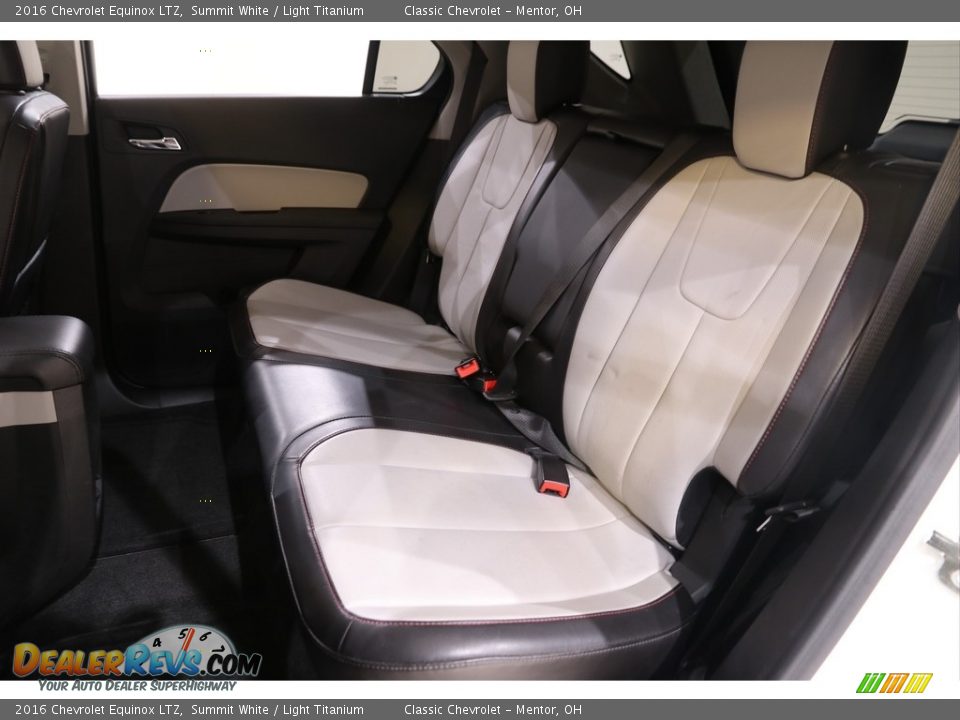 2016 Chevrolet Equinox LTZ Summit White / Light Titanium Photo #16