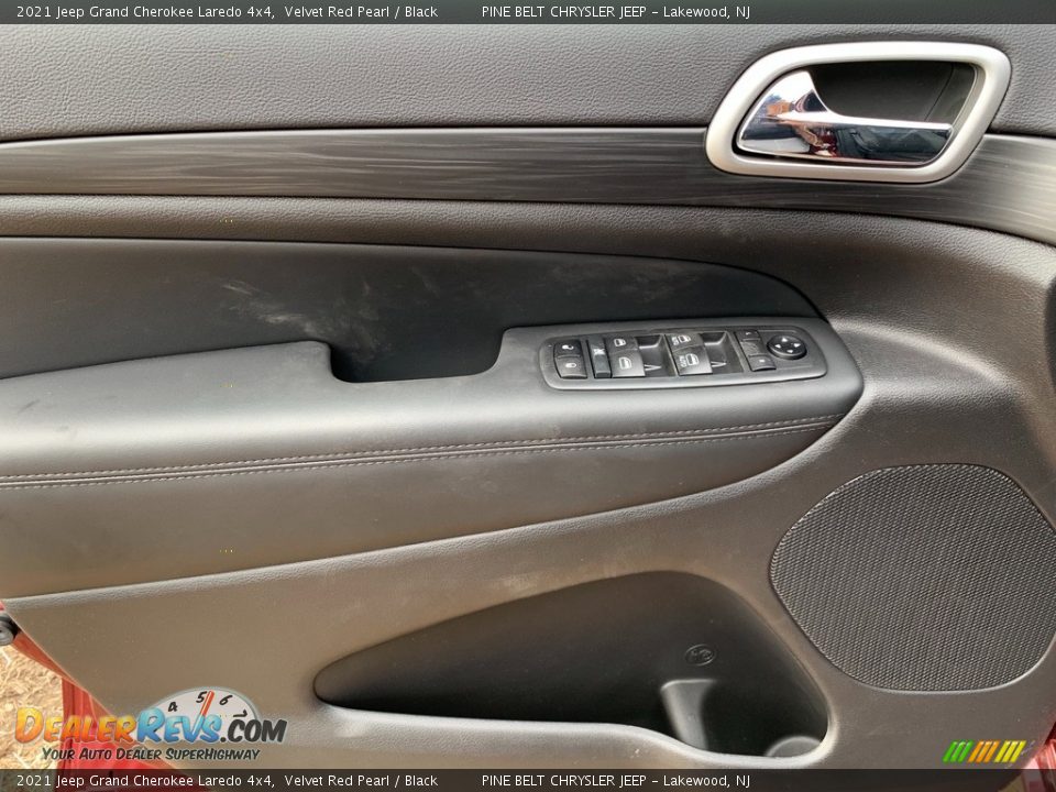 2021 Jeep Grand Cherokee Laredo 4x4 Velvet Red Pearl / Black Photo #13