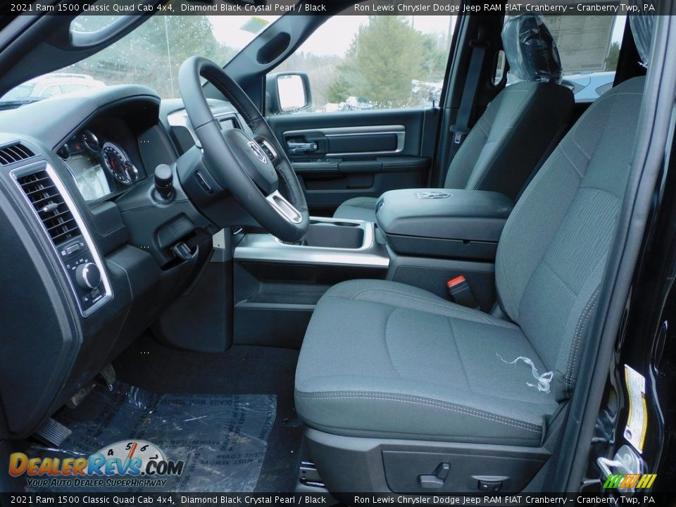 2021 Ram 1500 Classic Quad Cab 4x4 Diamond Black Crystal Pearl / Black Photo #11