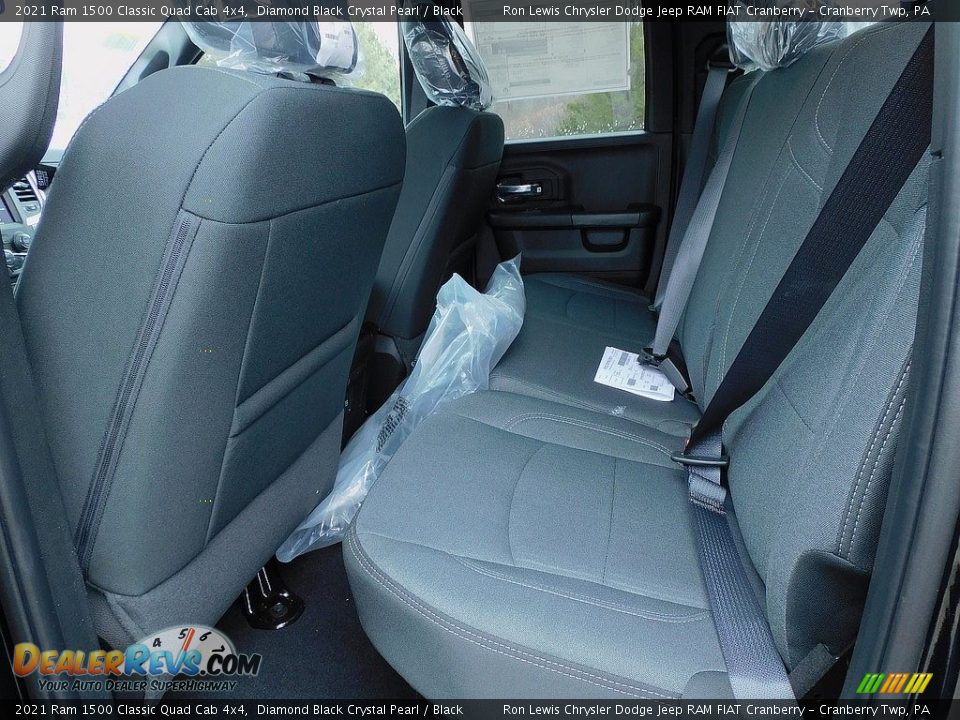 2021 Ram 1500 Classic Quad Cab 4x4 Diamond Black Crystal Pearl / Black Photo #12