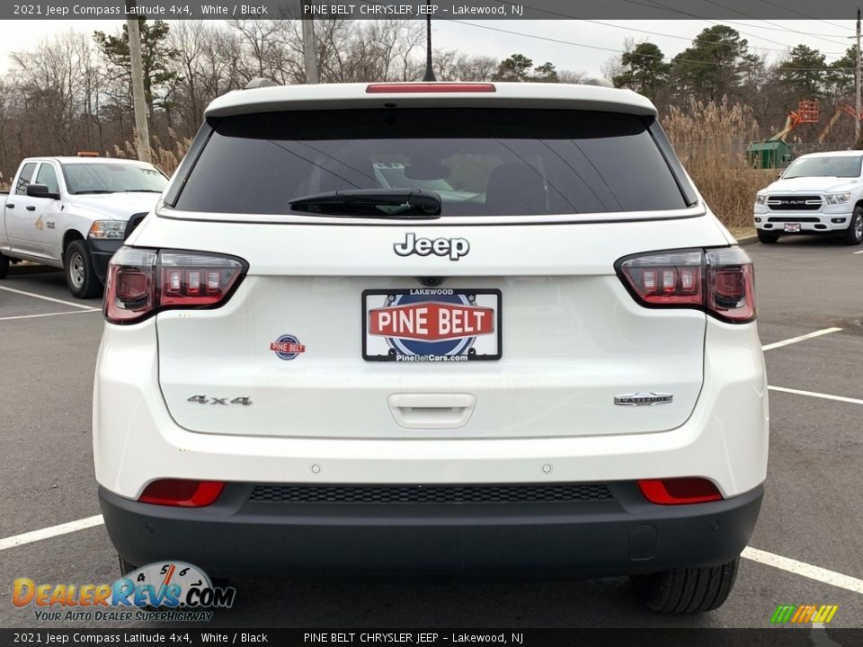 2021 Jeep Compass Latitude 4x4 White / Black Photo #7