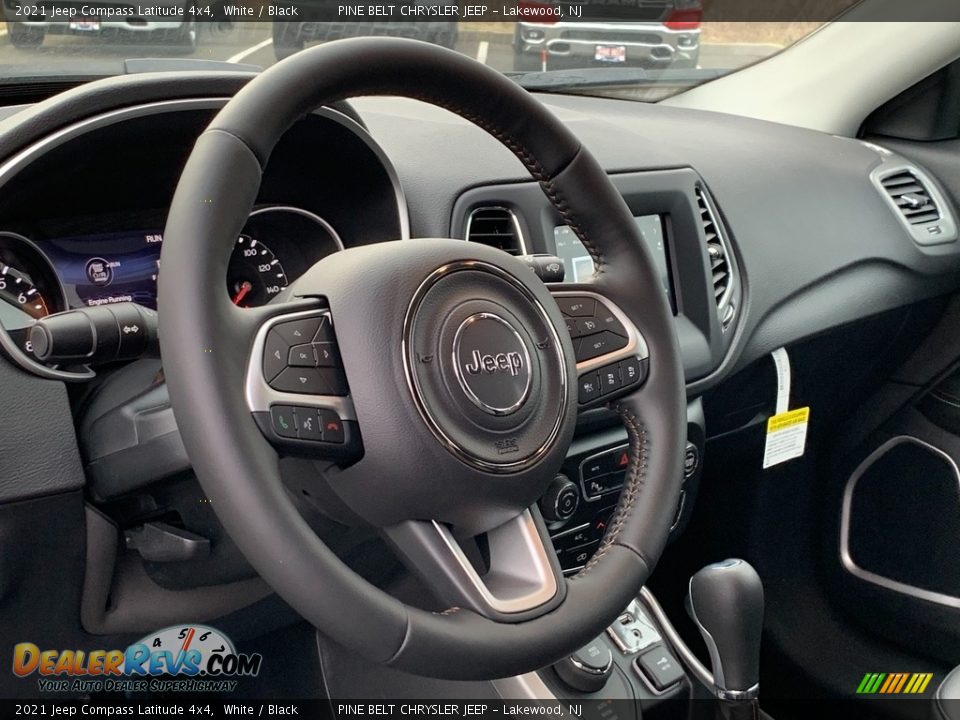 2021 Jeep Compass Latitude 4x4 White / Black Photo #12