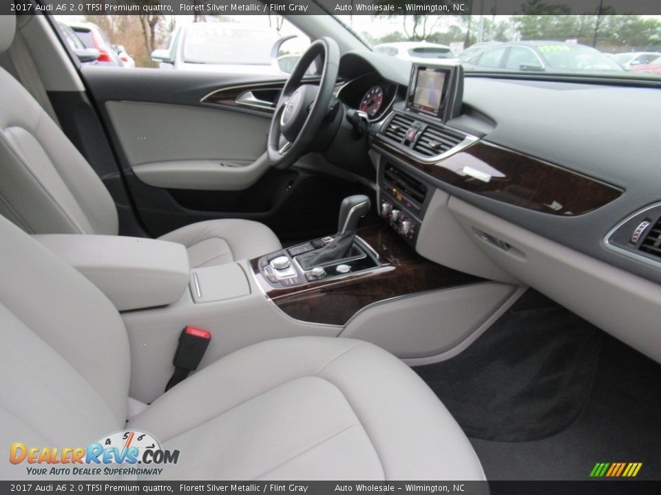 Front Seat of 2017 Audi A6 2.0 TFSI Premium quattro Photo #12