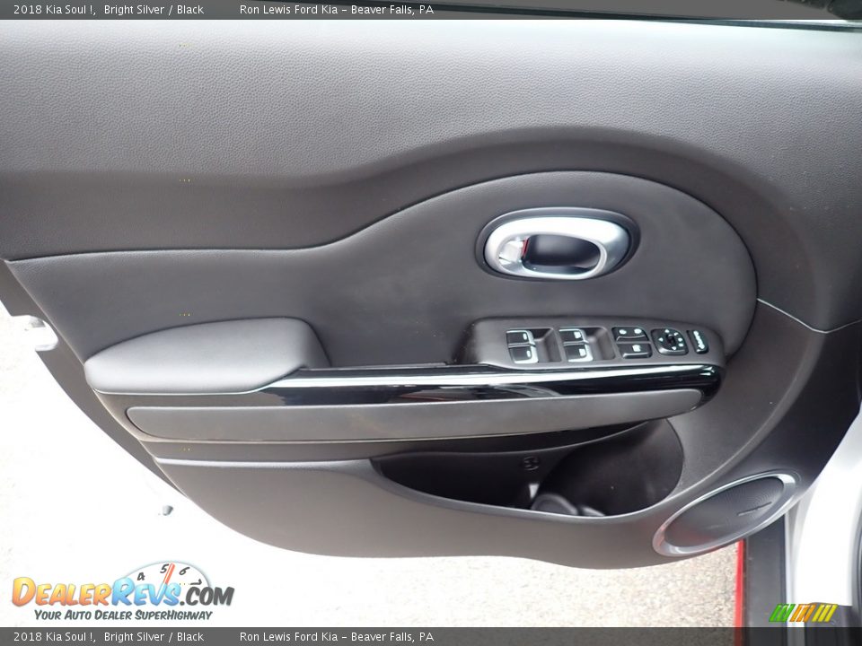 Door Panel of 2018 Kia Soul ! Photo #12