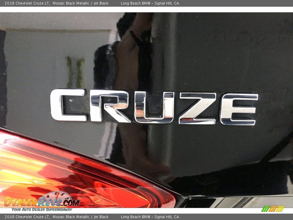 2018 Chevrolet Cruze LT Mosaic Black Metallic / Jet Black Photo #7