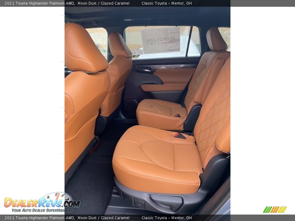 Rear Seat of 2021 Toyota Highlander Platinum AWD Photo #3