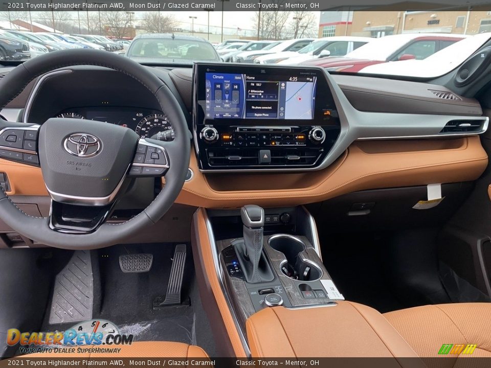 Dashboard of 2021 Toyota Highlander Platinum AWD Photo #4