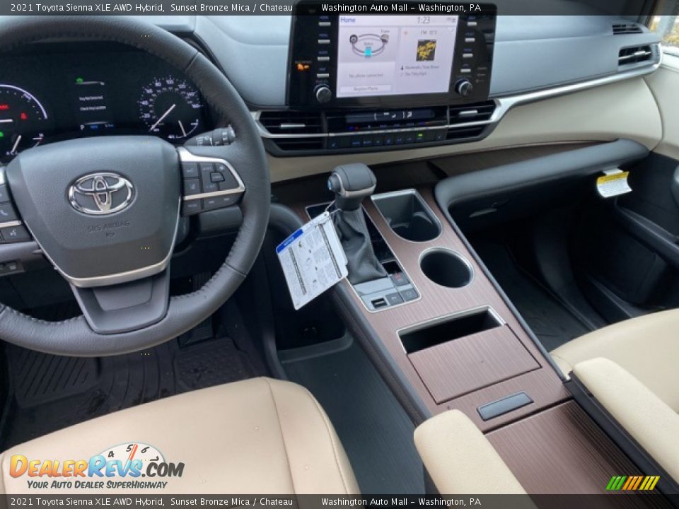 Dashboard of 2021 Toyota Sienna XLE AWD Hybrid Photo #3